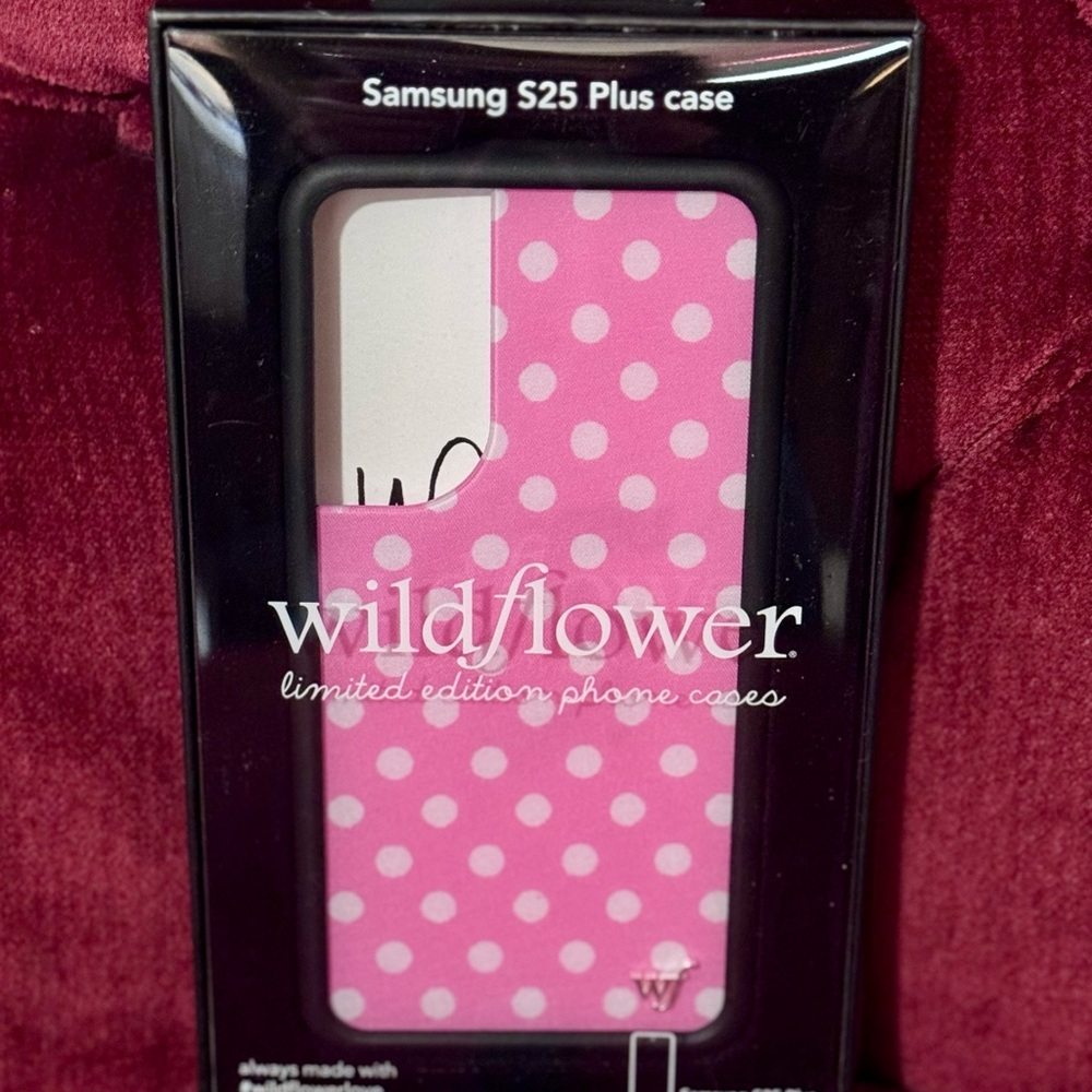 Wildflower Pink Polka Dot Samsung S25 Plus Case